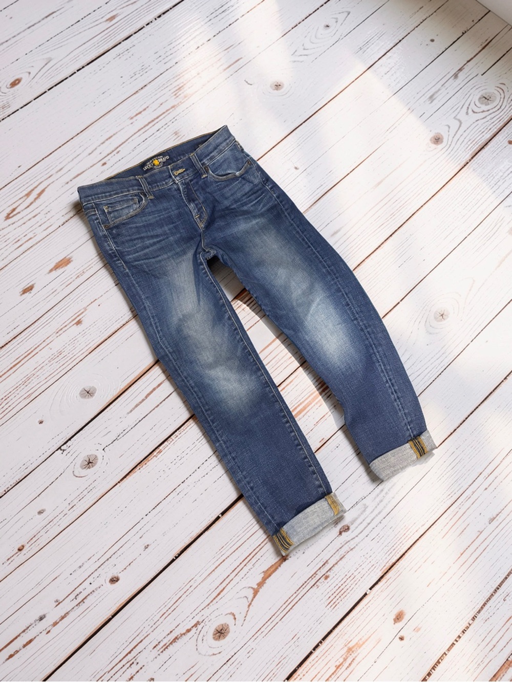 Lucky Brand Womens Slim Straight Jeans in Mid Blue Wash